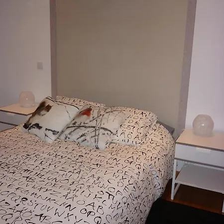 Feel Apartment *