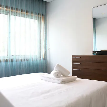 Feel Apartment *